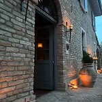 Casaforte La Bastide 4* פררה