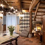 לינה וארוחת בוקר Casaforte La Bastide 4*