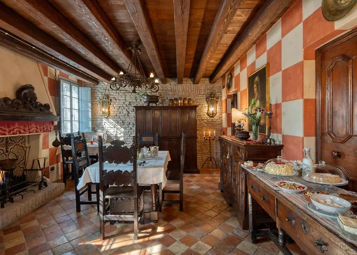 Casaforte La Bastide Oda ve Kahvaltı 4*